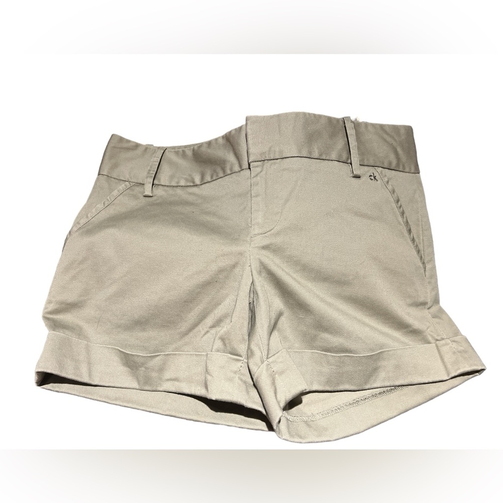 Calvin Klein khaki shorts. SIZE 2